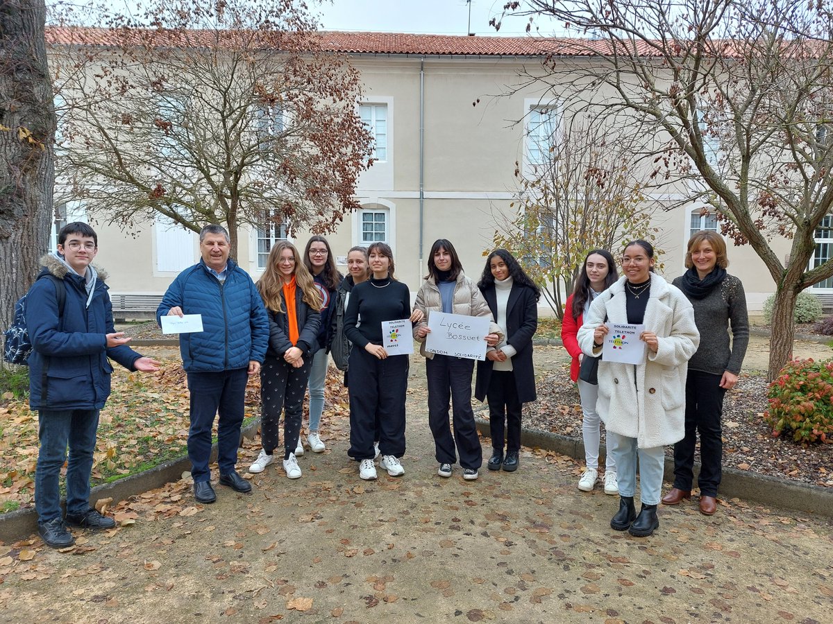Lycée Bossuet tweet media