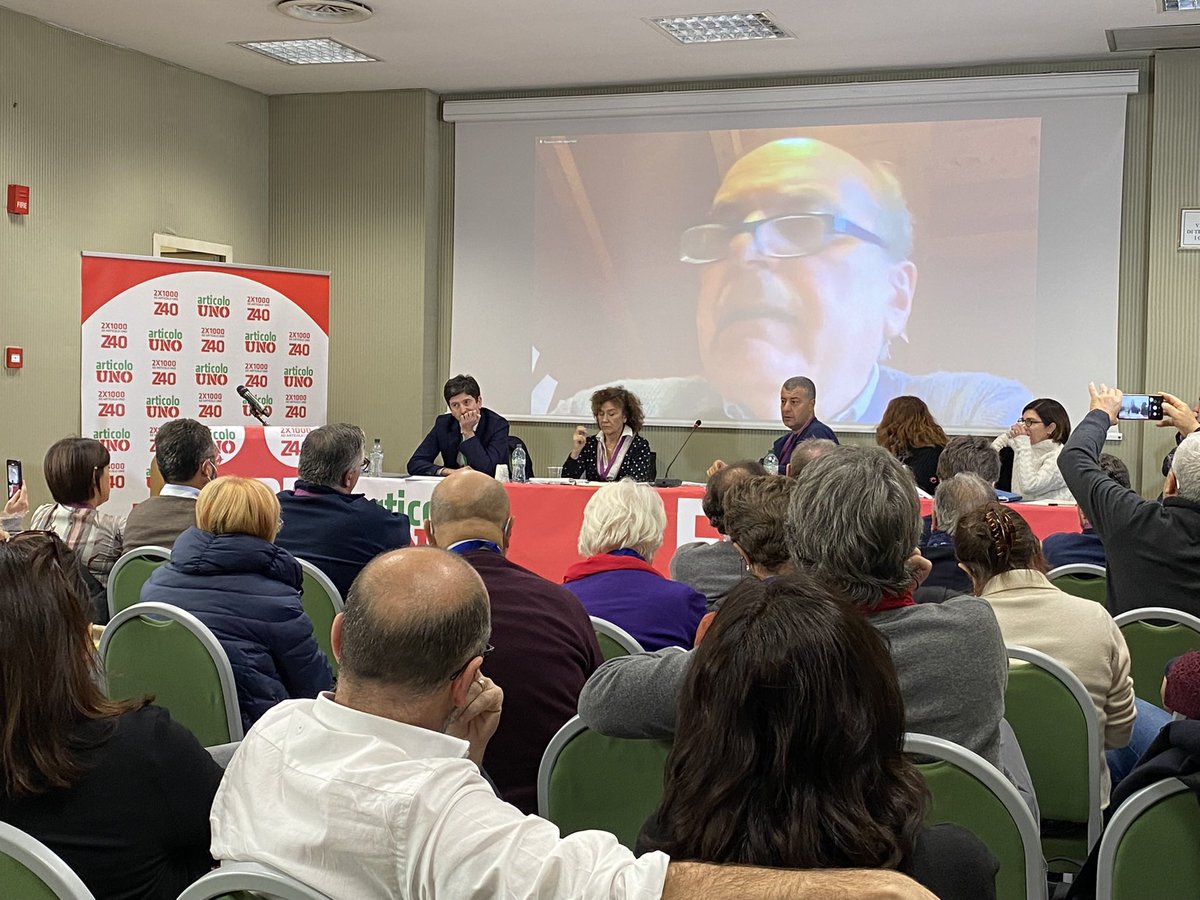 La costituente è ineludibile. Ma i gazebo di un congresso ordinario rischiano di tenerci sotto la necessità. Questo disagio è di tanti, lo dobbiamo interpretare. Se non vogliamo il partito pigliatutto non possiamo accettare candidati pigliatutto <a href="/pbersani/">Pier Luigi Bersani</a> #farecostituente