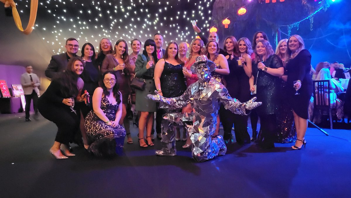 sweetiepiecaz's tweet photo. Had an amazing Christmas do out with the best team. Needed the blow out. 😁 Tell you what, we dont 'alf scrub up well. @WHHNHS
@EmergencyWhh https://t.co/FBPtudbDxX
