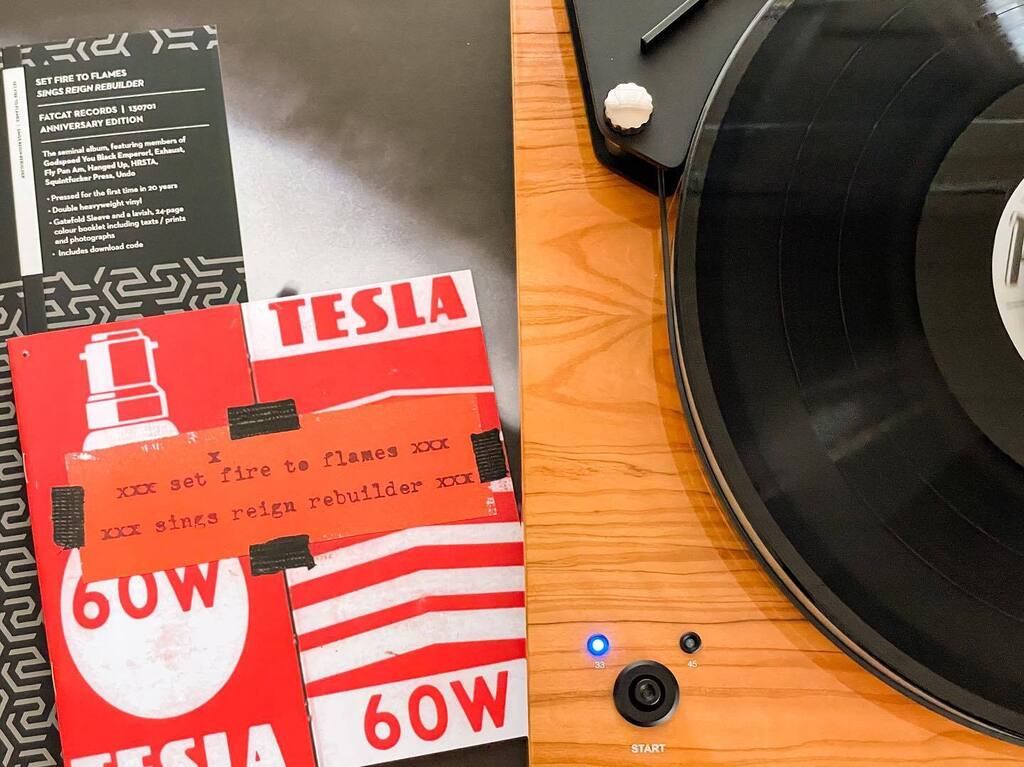 spusavec's tweet photo. Set Fire To Flames
.
.
Sings Reign Rebuilder (2022 reissue)
.
.
A masterpiece
.
.
#nowspinning #vinylmusic #vinyl #setfiretoflames #vinylrecords #postrock #gybe #indulging #music #instamusic #quintetblack #ortofon #ortofonquintetblack #projectxtension9e… https://t.co/oIvfHfZ9An https://t.co/c7xiZBW4Ha