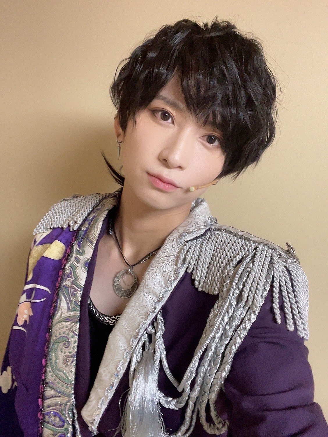 荒牧慶彦さん 荒牧慶彦、CUT4月号に登場！「二刀流」で戦う根底にある舞台愛を