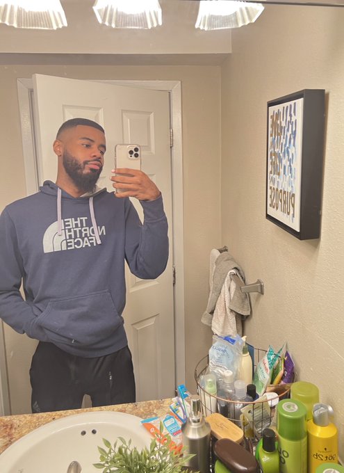 MikeBeLikee's tweet image. I'm doing a live solo performance now!
Check how I rub my hard dick and while dancing and I get cum! To get full live access, Just tap this link:

mikebelikee.8b.io