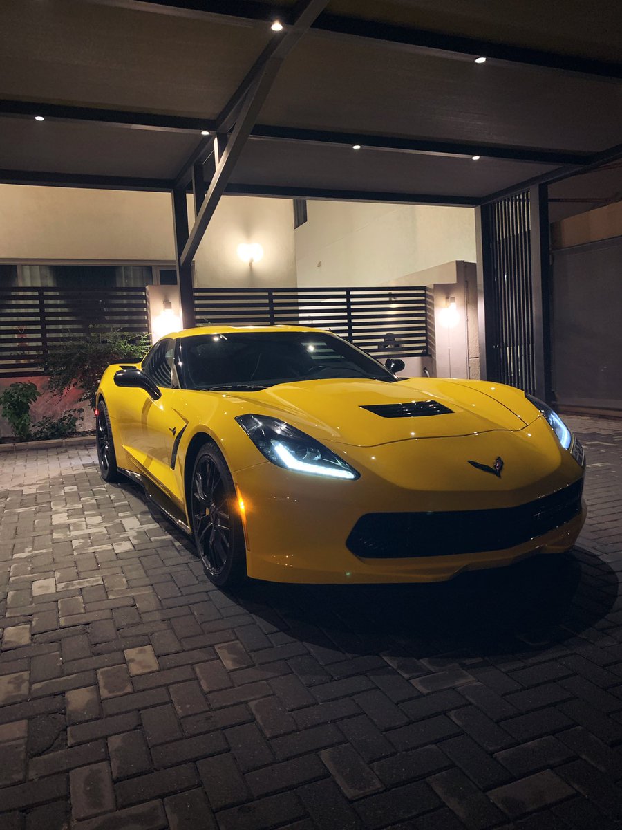 Haidar64x's tweet photo. Corvette 💛 https://t.co/5xT0FfjRWq