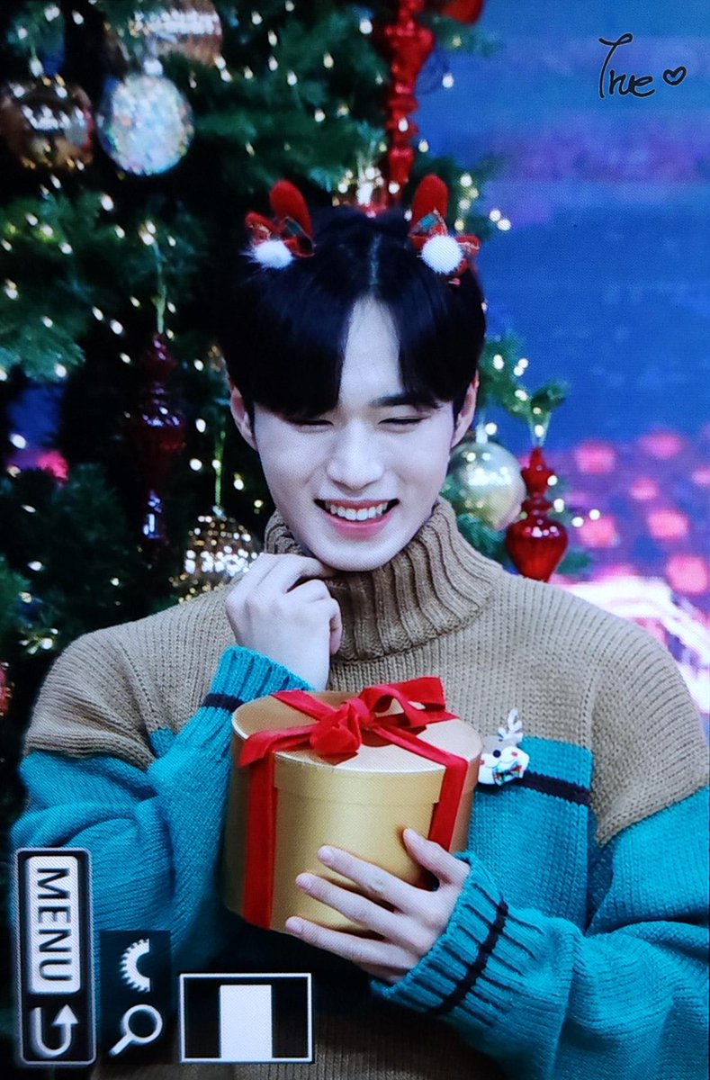 TrueJunseo's tweet photo. 221218 pre

#위아이 #WEi 
#김준서 #KIMJUNSEO https://t.co/gCTfpvhxlR