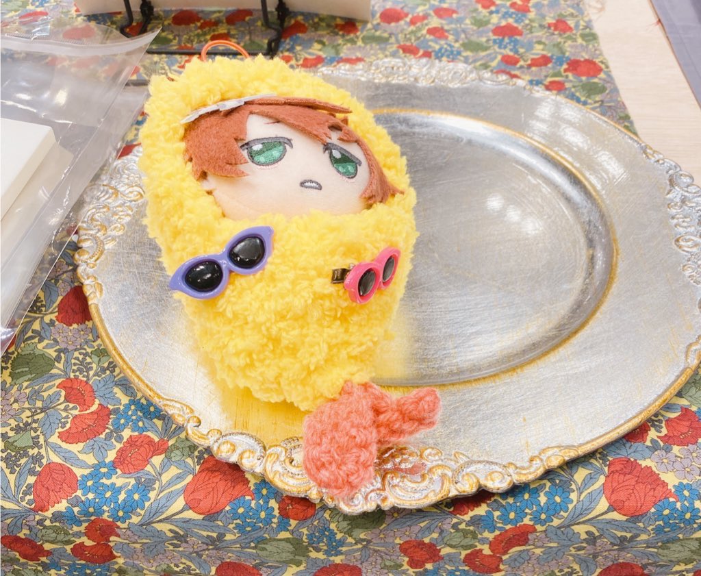 まほやく以外のジャンルも着せています。めちゃくちゃかわいいです。
 #ぬいのころも https://t.co/UzeNYxDfed