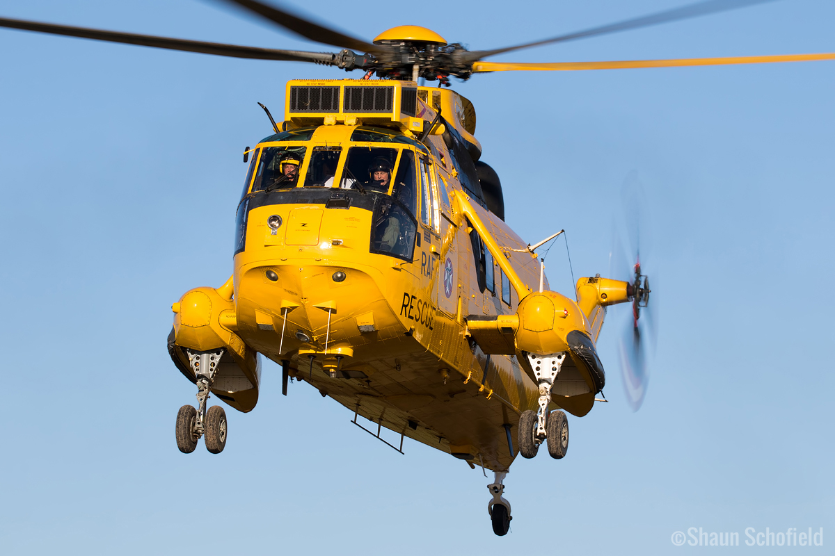 Shaun_Schofield's tweet photo. A good morning spent at Historic Helicopters on Friday as their Sea King and Wessex spread some Christmas joy at schools and hospitals across Devon and Somerset https://t.co/rJxus42iY1