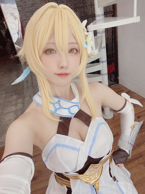 Twitterのコスプレ画像32