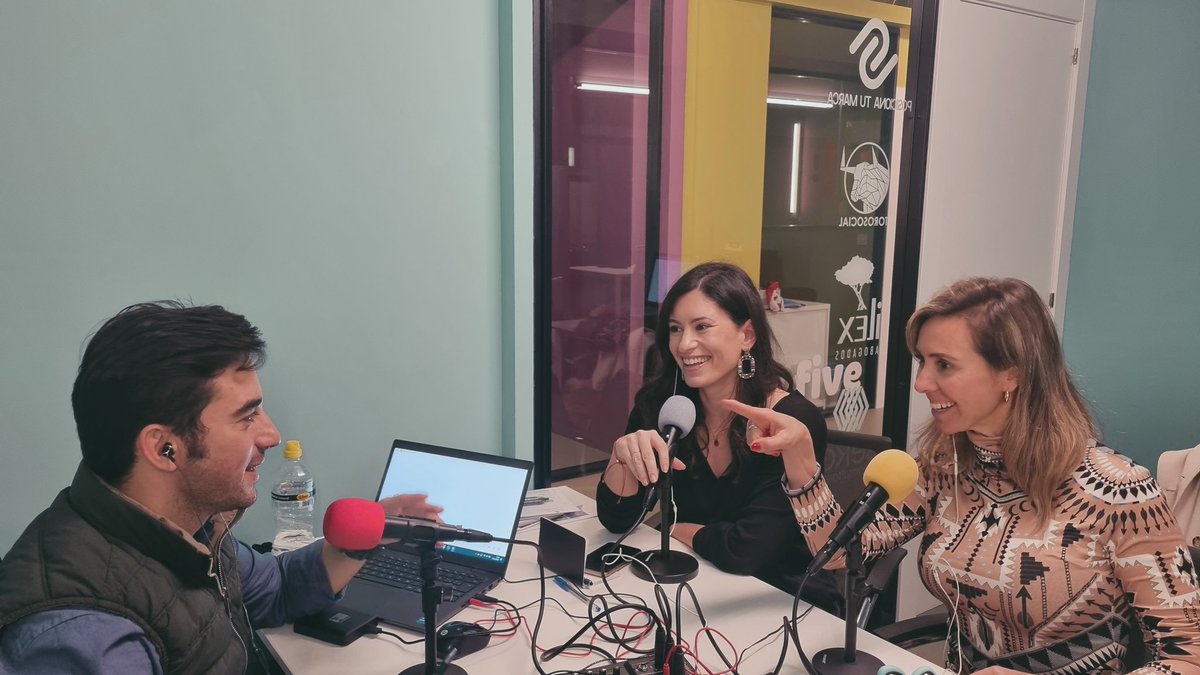 imanolsanchez's tweet photo. 🎙 Es una antigua necesidad la de contar historias.
#Randommania #Podcast #Radio #comunicacion #RedesSociales #Aragon #Zaragoza https://t.co/mjuO7s2yfp