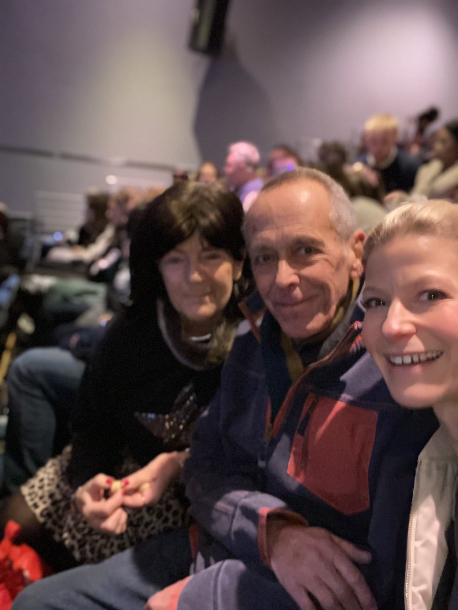 #LTHPanto time! Oh yes it is <a href="/LboroTownHall/">Loughborough Town Hall</a>