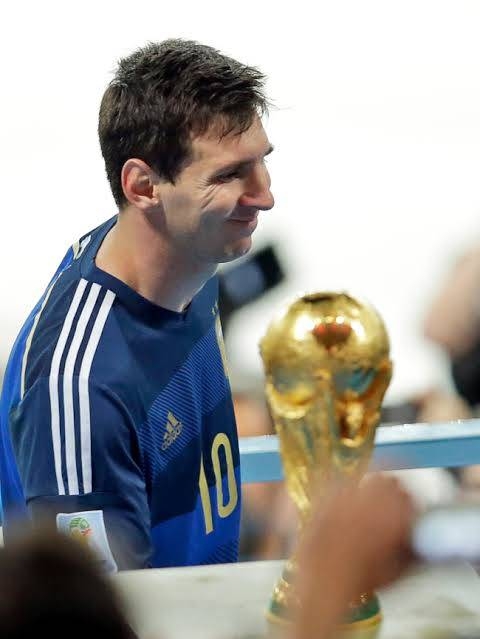 AshrafulTalks's tweet photo. Do it for your country
Do it for your name...
#ArgentinaVsFrance #WorldCup
#Bangladesh #Messi𓃵 https://t.co/0LcI8rC40j