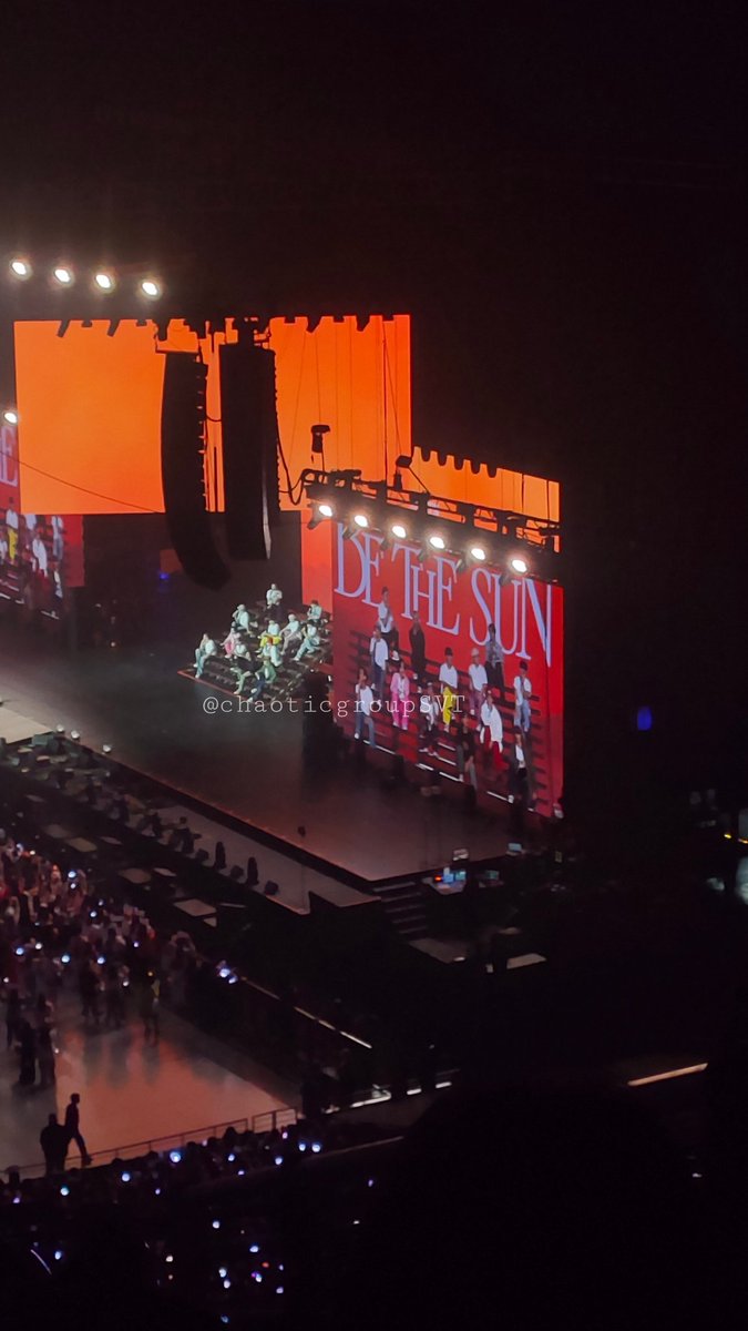 chaoticgroupSVT's tweet photo. No words can explain how thankful i am for making me happy. I love you so much seventeen, i will forever cherish this moment (12/17/22) ❤️ @pledis_17 #SEVENTEEN #BeTheSuninBULACAN https://t.co/uZB96Qfkq5