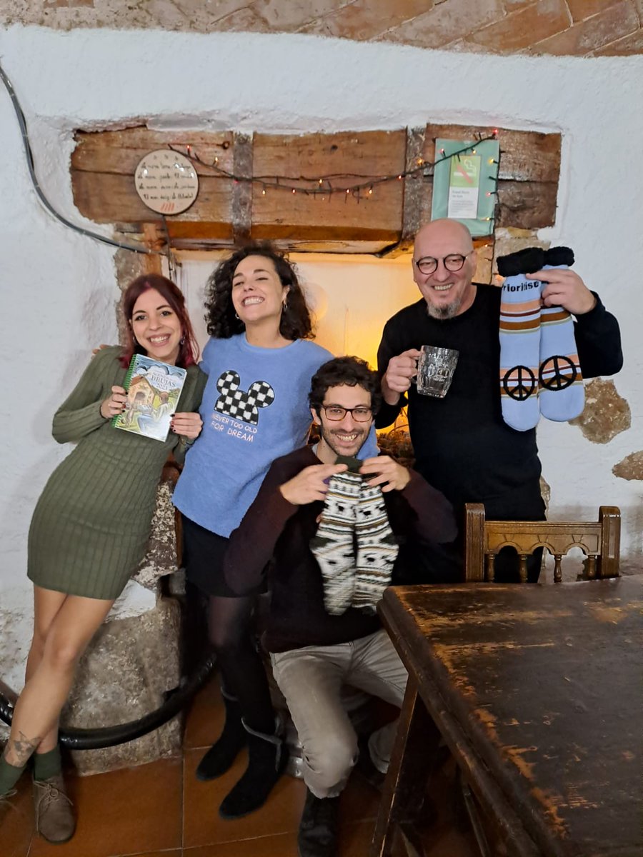 Amic invisible! 🎁

#campingelpasqualet #elpasqualet #bar #restaurant #cuinacatalana