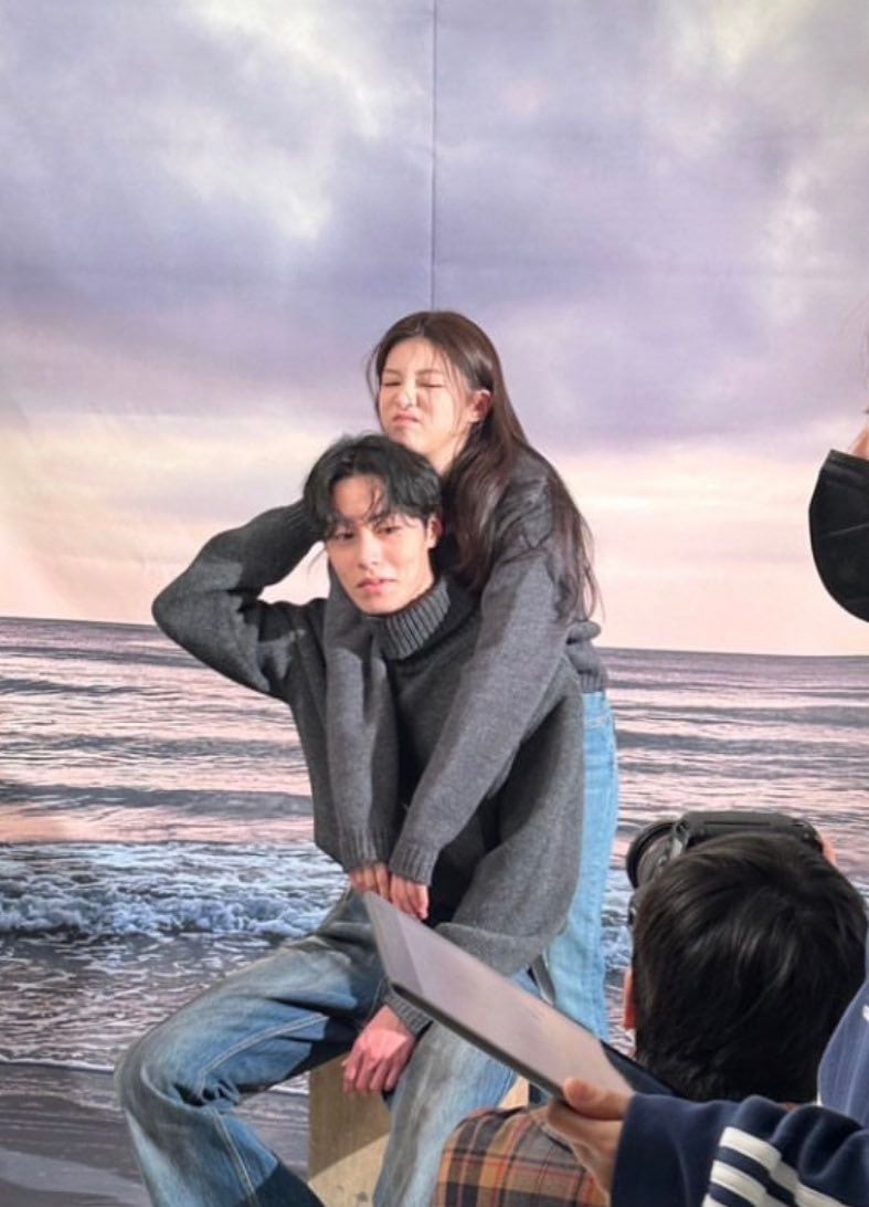 미쳤나...존나예뻐..