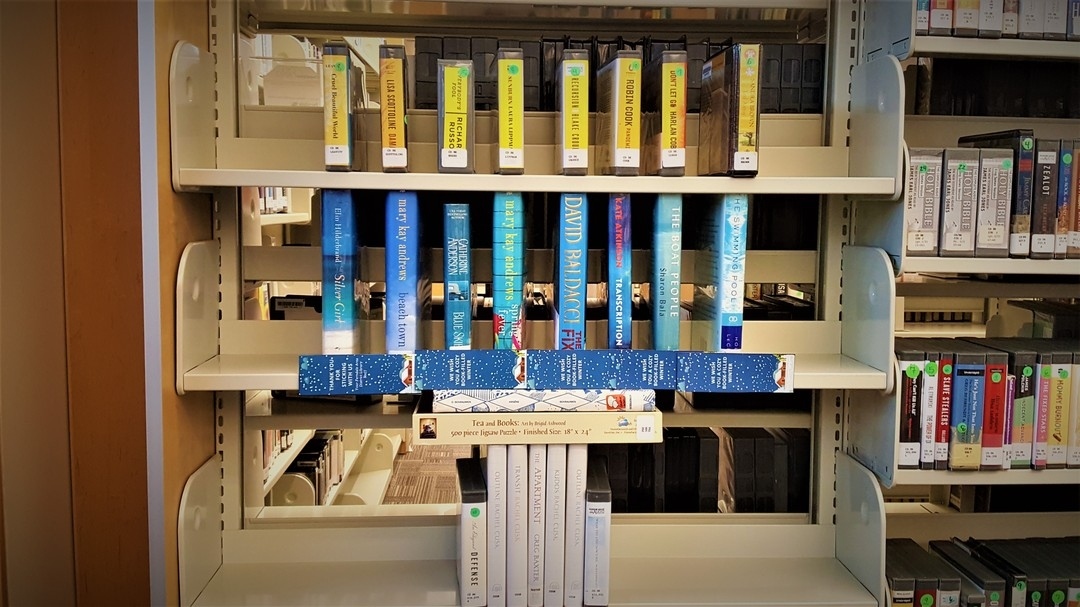 Today is the beginning of Hanukkah.🕎

Downtown Ferndale would like to send greetings of peace, love, and happiness to all that celebrate,

Free parking all day today in Downtown Ferndale.

<a href="/ferndalelibrary/">Ferndale Library</a> made this cool Menorah out of books!!! 📚

#downtownferndale