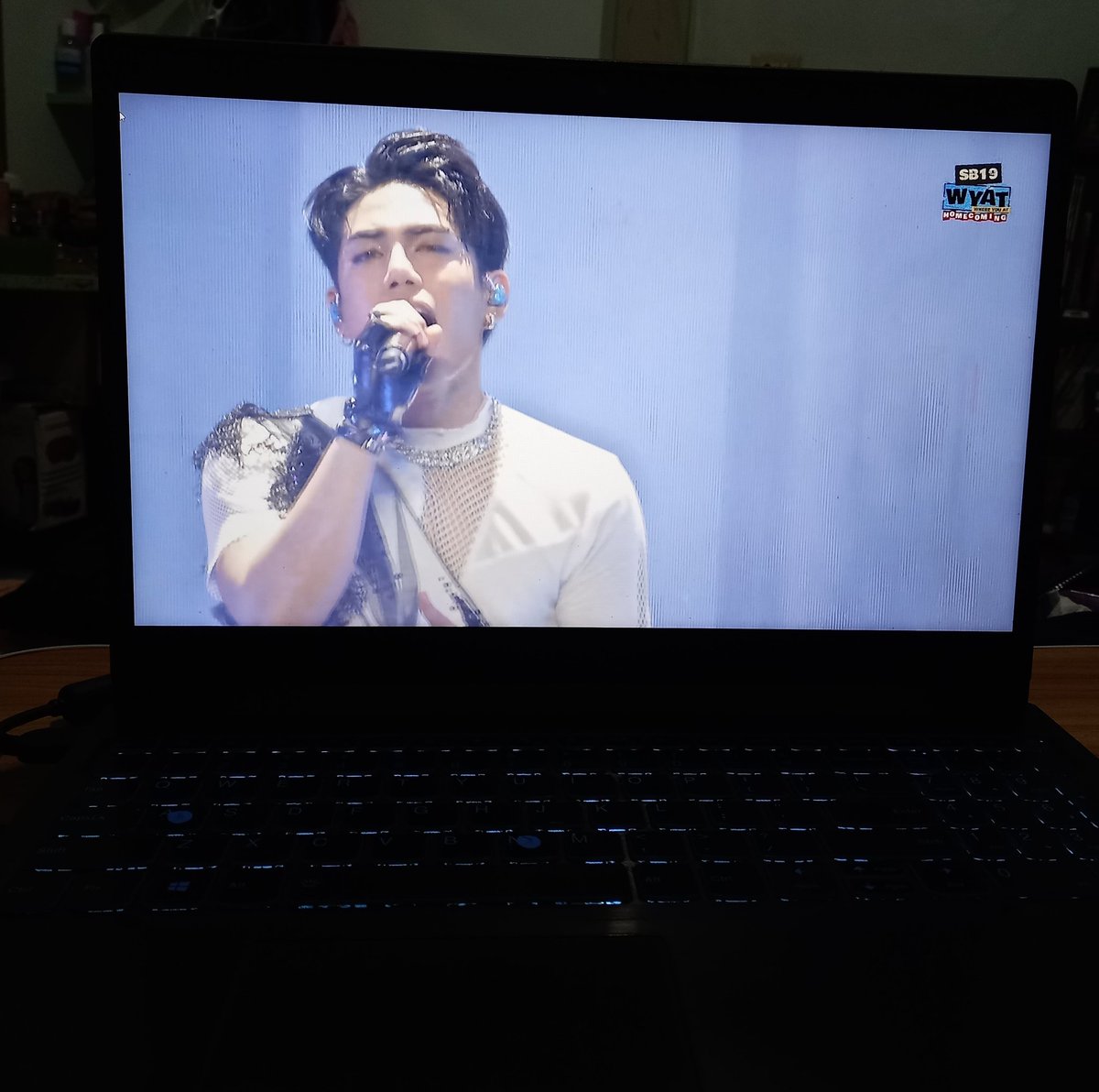 shugababyJ's tweet photo. Happy na ako as #TeamBahay ! Thanku to my beloved ninang for the tix! 💖 Yun lang, bangag ako sa pain reliever. Waahhh... Inaantok ako! 😭

#WYATTourHomecoming
#WYAT #WYATTour
#WhereYouAtSB19 #SB19atTheBigDome @SB19Official https://t.co/FlZpeQX2Au