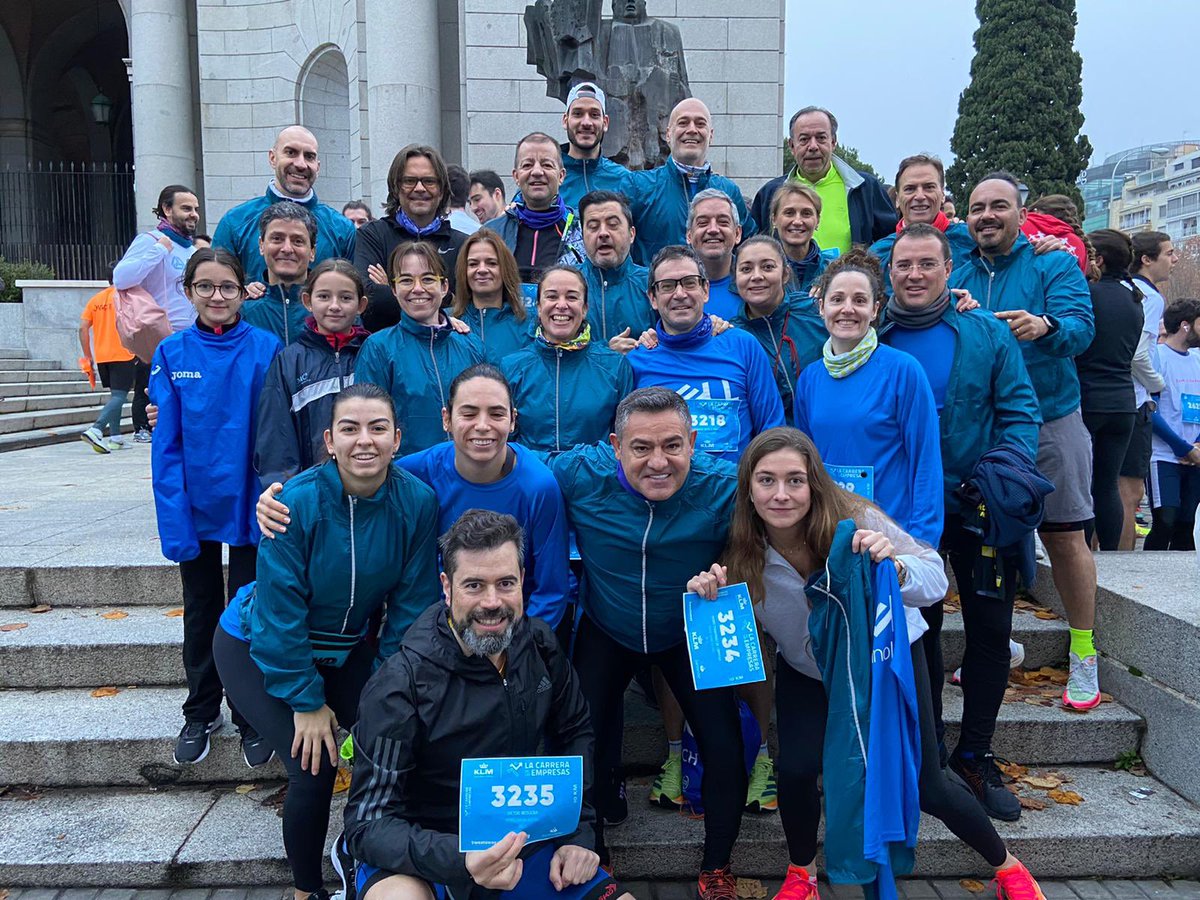 basirovi's tweet photo. Gran día en compañía de mis compis de @DellTechSpain en la #carreradelasempresas #iwork4dell https://t.co/0N9yDz3uVq