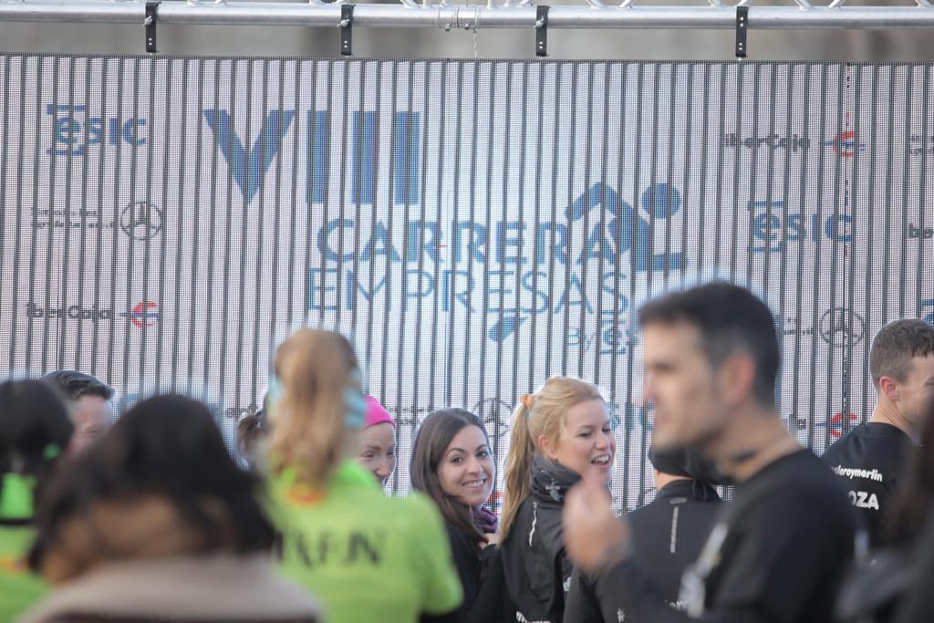 esiczaragoza's tweet photo. Alrededor de 4.000 personas han participando esta mañana en la carrera de empresas VIII Edición de la
#carreraempresasESIC 💥

@esiczaragoza @ESICEducation 
@ibercaja @GrupoAgreda https://t.co/ODpRcD21Hi