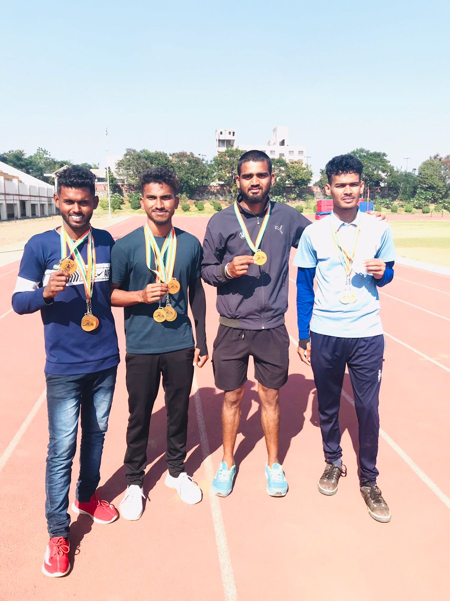 RaghavShedi18's tweet photo. Congratulations to the Men's Team for Winning the first prize 4×400 mixed relay at 13th Maharashtra Senior Games of the Deaf and 2nd Maharashtra Junior and Sub-Junior Games of the Deaf in Nashik
#MSCD #Maharashtra #MaharashtraSports #DeafSports #MaharashtraSportsCounciloftheDeaf https://t.co/gT71eYjNcz