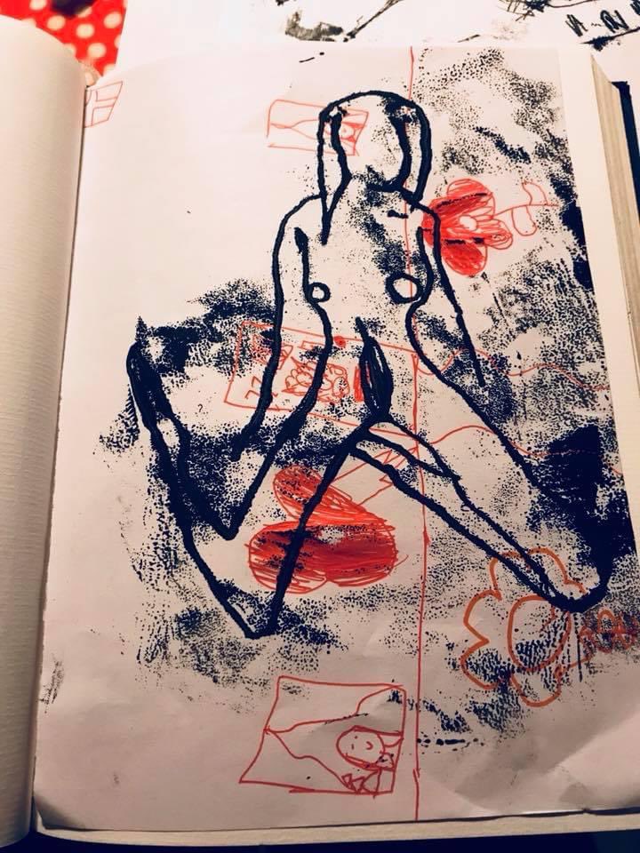 amydignam3's tweet image. This morning google photos reminded me of these mono-prints I made back in 2017 working over some of my kids drawings - #maternaljournal - #motherartist #maternalart #journalling
