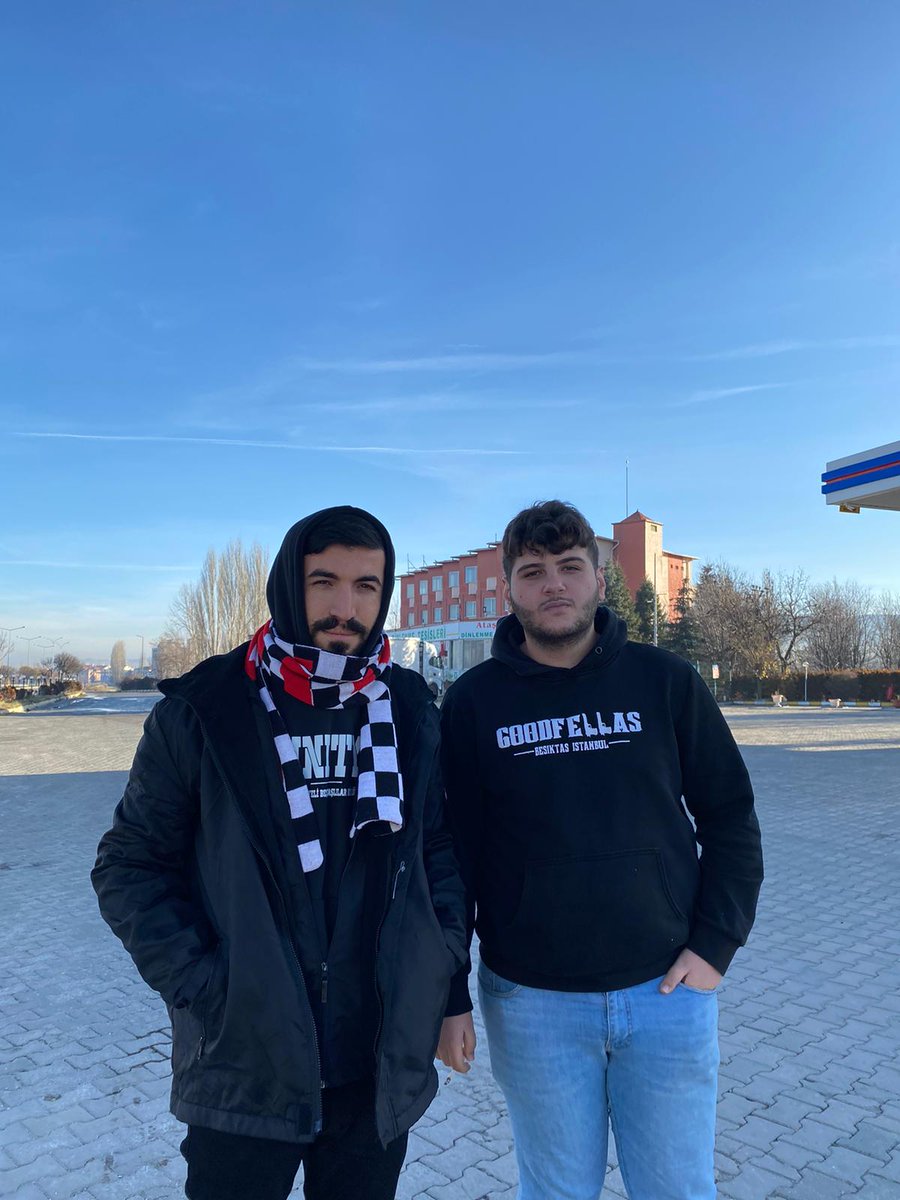 Geldik yoktunuz çayı da koymamışsınız <a href="/nefergrubu/">NEFER🇹🇷</a>