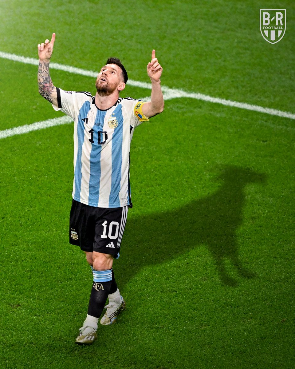 UnkleAyo's tweet photo. @pst_iren We will put the GOAT conversation to rest today when LM10 kisses that trophy.
Heaven has granted your wish, MOG.
#OnlyOneGoat🐐 #MessiMyGoat🐐 https://t.co/OVTkEkYaBX