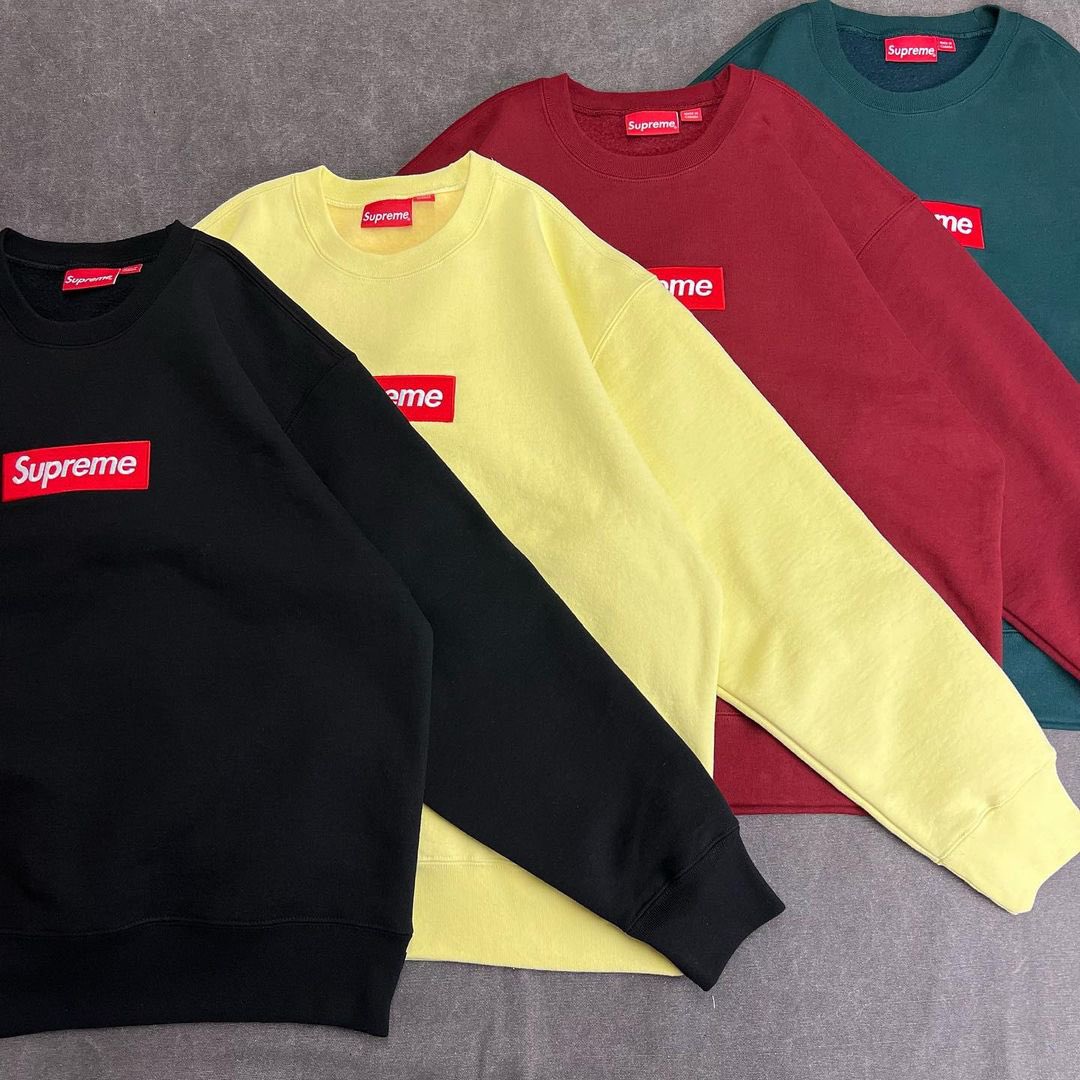 Supreme Box Logo Crewneck Zebra