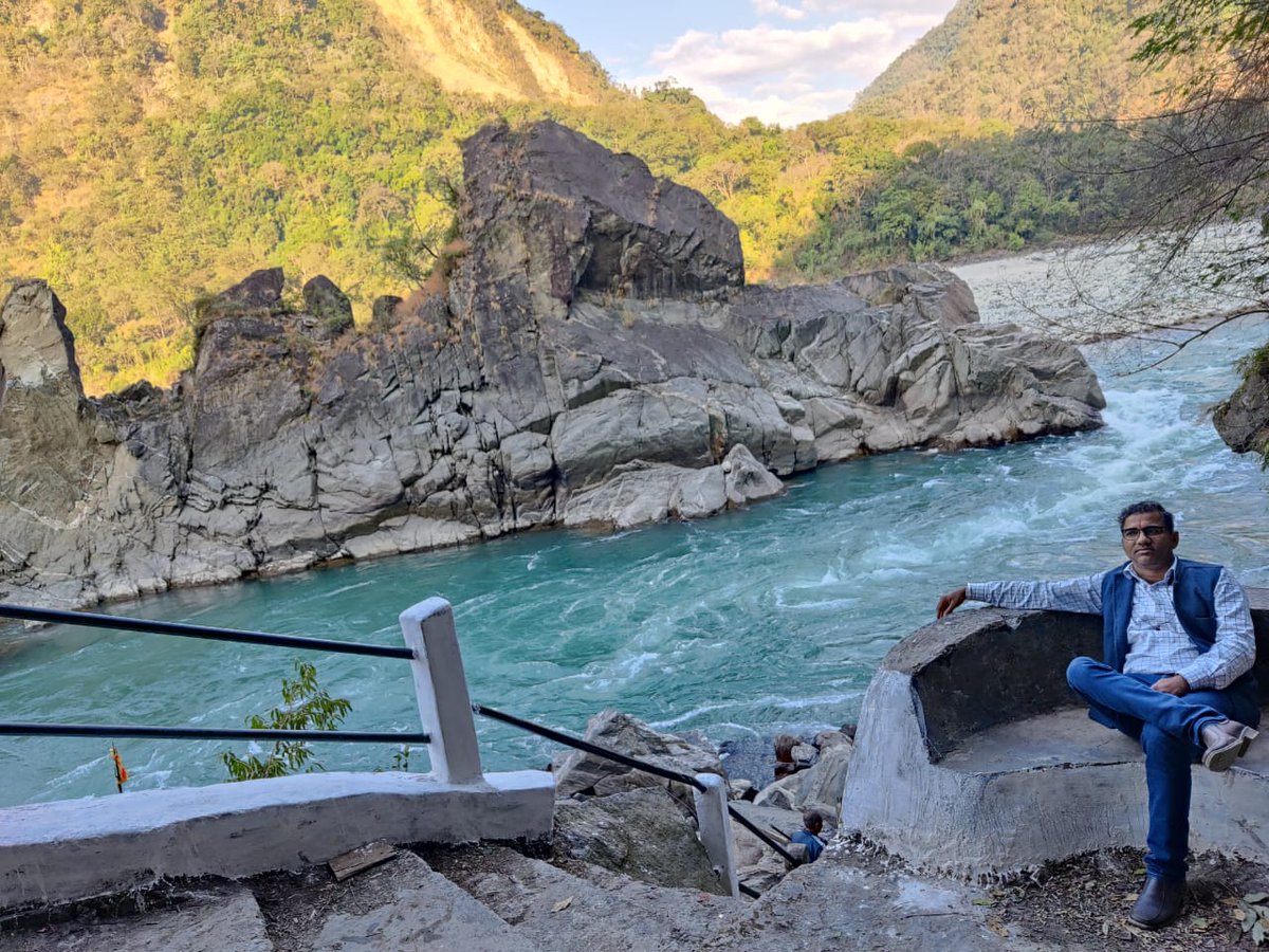 CAMukeshSharma2's tweet image. Visit to Bhagwan Parshuram Kund at Arunachal Pradesh.