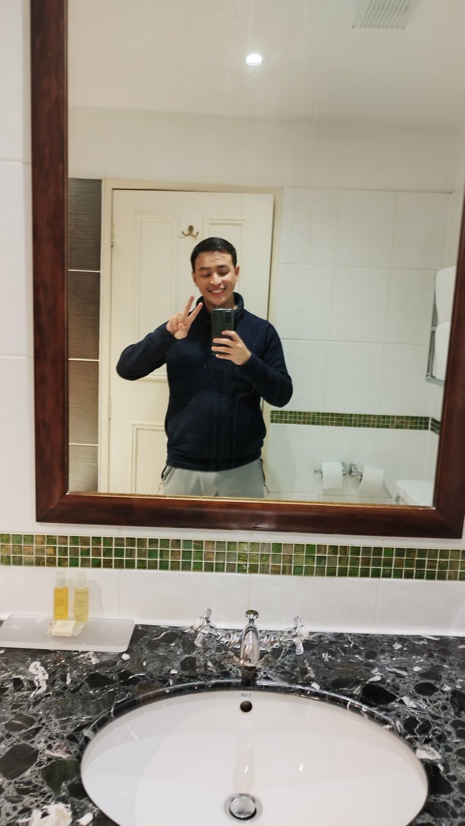owencyLi's tweet photo. Spent an amazing few days in Brighton for the StatScale Early Career Reseachers meeting 👨🏫 was good to meet new people and to see some familiar ones! Thank you to all the organisers for a really good event ❤️ #changepoints #statscale #brighton #stats #Researcher https://t.co/cY4zMyyz49