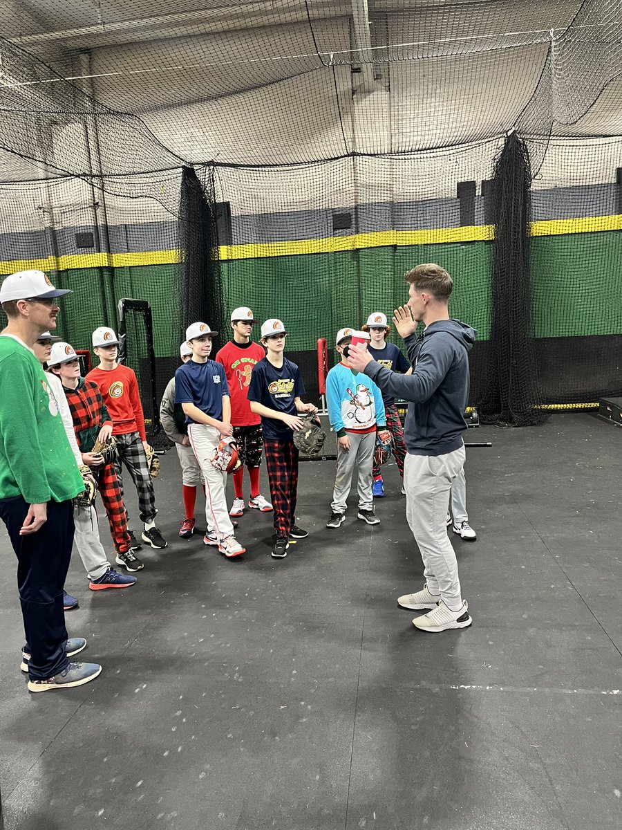 Cjvivacqua's tweet photo. Big Thank You to @patdorrian for speaking to our young guns yesterday. Lots of great insight from a pro! The boys (and the coaches) hung on every word. Once again, appreciate you. @PrfectPractice #JrChiefs https://t.co/MvBHmh9nAZ