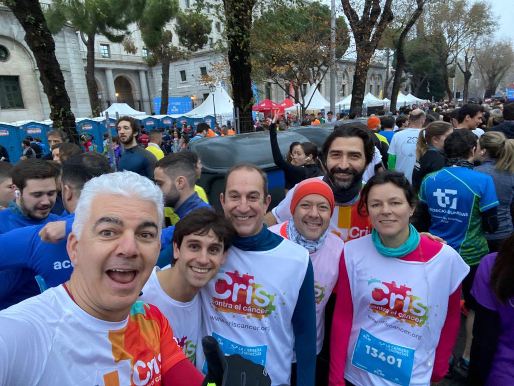antonioper_mar's tweet photo. Gran equipo @criscancer llevando la investigación en cáncer por las calles de Madrid en la @correrempresas https://t.co/A2Z6TDJGTI