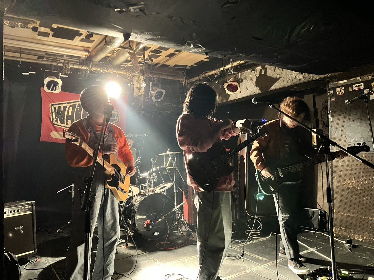 xekouks33's tweet photo. #NIHONNOTSUNO_Vol5
#MuddyDays
ライブ行ってきたー!
いつも思うけど、めっちゃ楽しそうにやってるよなぁ。
お疲れ様! https://t.co/mqlN97ej5l