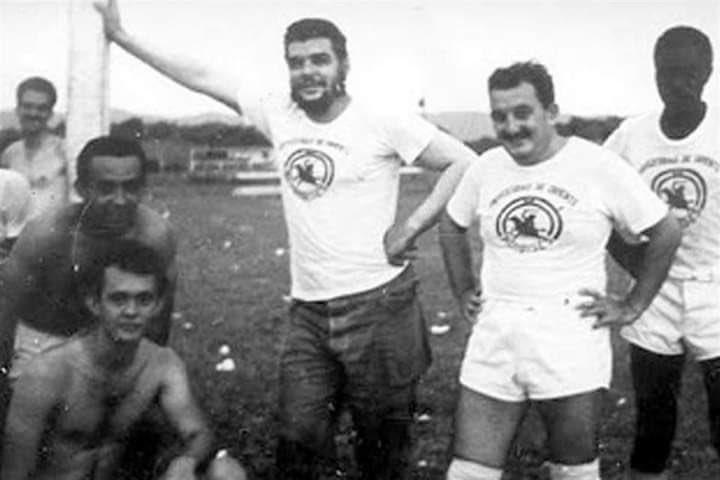 vijayprashad's tweet photo. With Che, the great love for futbol. https://t.co/v4NsLMXUOD