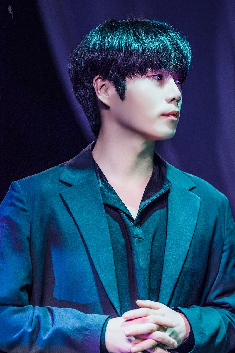 아름다운 날개 tweet media