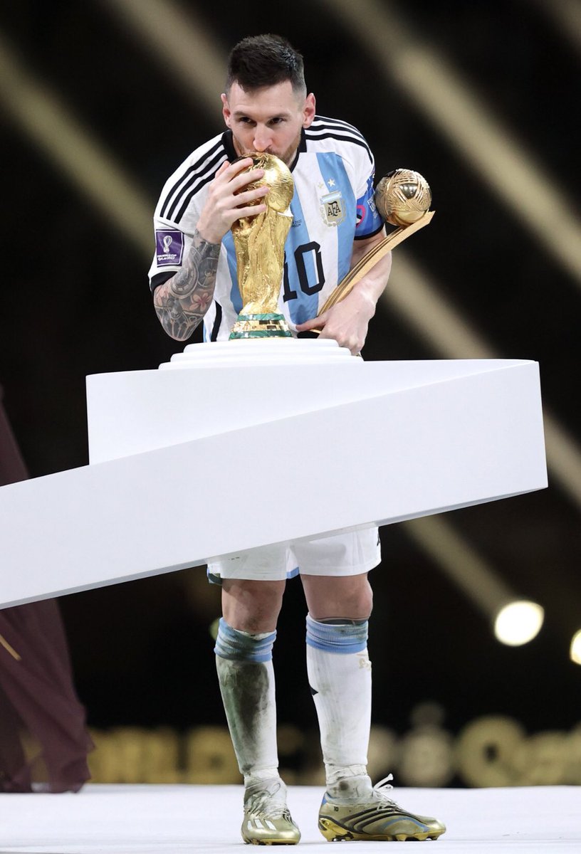 Kristofersen's tweet image. 🐐🇦🇷 #FIFAWorldCup