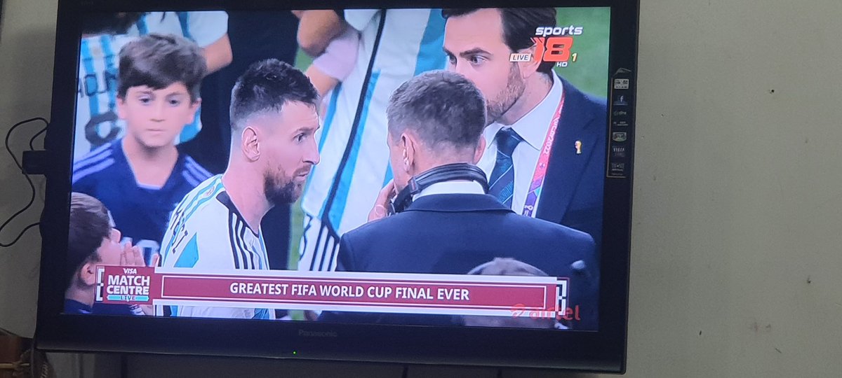 Avirajashokjain's tweet image. Ataama trapt hogai. Aaj tak best greatest aur sab se chilling FWC final.
Floppy disk, pendrive, cd,dvd,blueray, pendrive, flash drive, artical 370, ram maindir aur ab 
ARGENTINA WINS THE FIFA WORLD CUP. sab dekh liya.