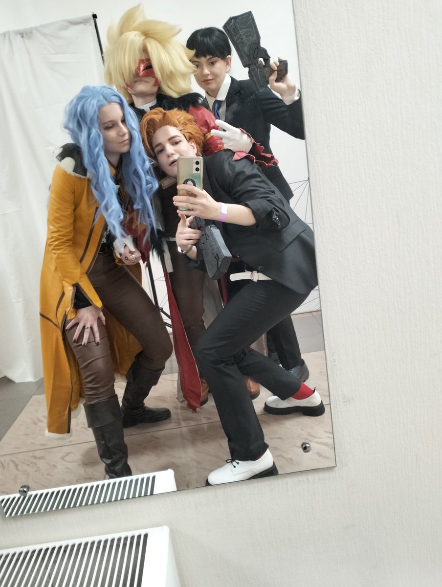 Koganoah's tweet photo. Ну чо, мы отфестивалили https://t.co/AbfuVovJ9X