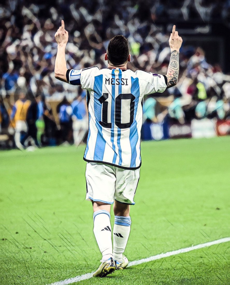 FootyFaithfuI's tweet photo. Lionel Messi honours

10x La Liga
1x Ligue 1
7x Copa del Rey
7x Supercopa de España 
4x Champions League
3x UEFA Super Cup
3x Club World Cup
7x Ballon d’Or

1x Copa America
🆕 1x World Cup

Football. Completed it mate! 🐐 https://t.co/k3opKtF9dc