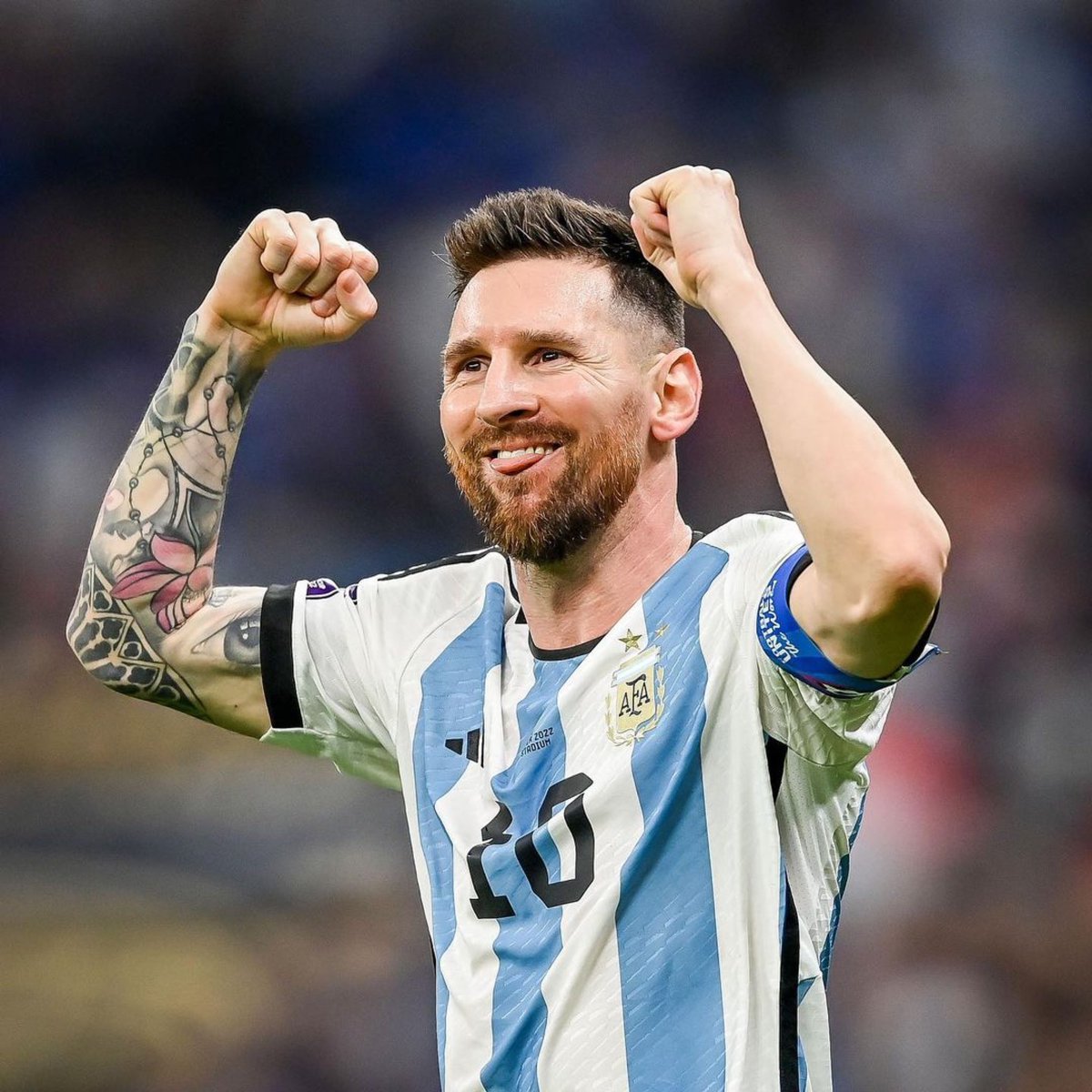 GossipRoomOff's tweet photo. 🚨 Félicitations à l'Argentine qui remporte la Coupe du Monde de football face à la France ! 👏🏆⚽️🇦🇷 (via L'Équipe) https://t.co/WDc2RX3r9j