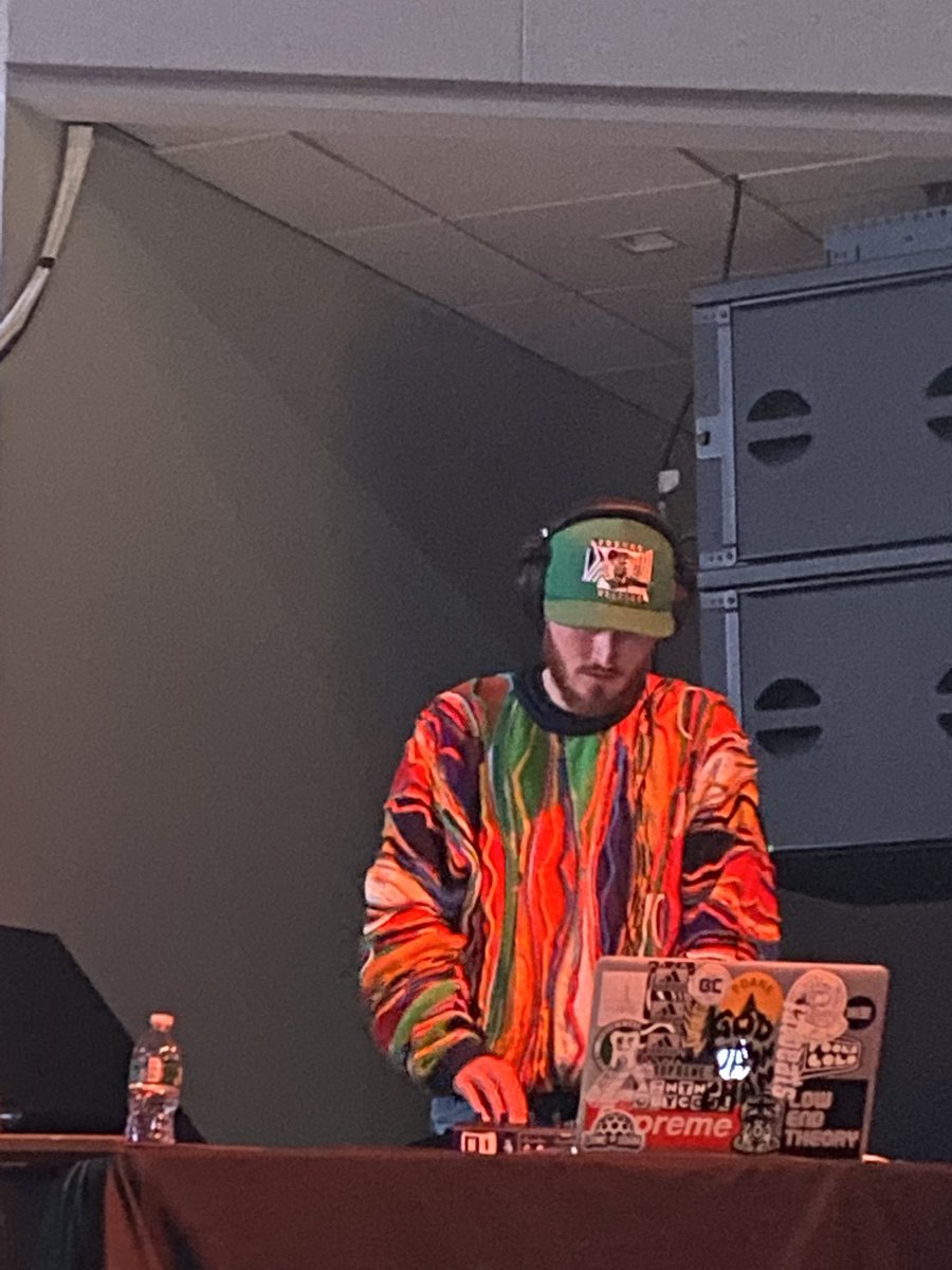SposeArmy's tweet photo. Let’s see those pics from last nights PDANK Xmas! @spizzyspose with the Nick Stanley tribute last night 🥺❤️ https://t.co/29bUgFa9Ur