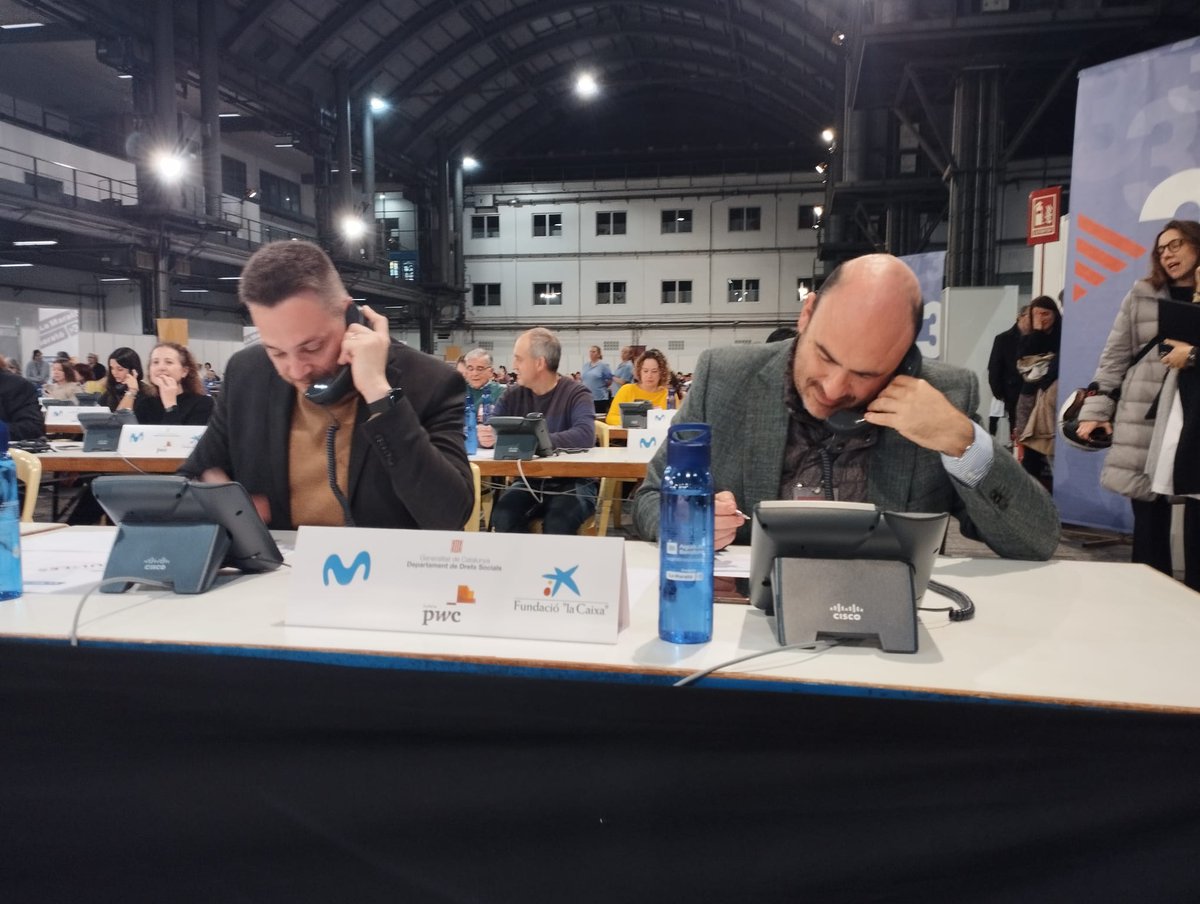 aiguesbcnclient's tweet photo. 💙La salut cardiovascular és la principal causa de mort als països desenvolupats.

Un cop més, Aigües de Barcelona al costat de @la_marato. 

#LaMaratóSempreBatega

T'hi sumes tu també?

https://t.co/z880ijBh3z 🔝 https://t.co/Tl91MKlvaP