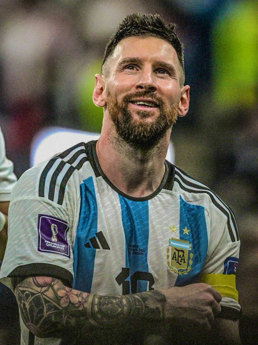 “Hoje acabou a discussão Messi ou Cristiano Ronaldo”

Essa discussão nem deveria existir, vcs só demoram mais para aceitar 🐐