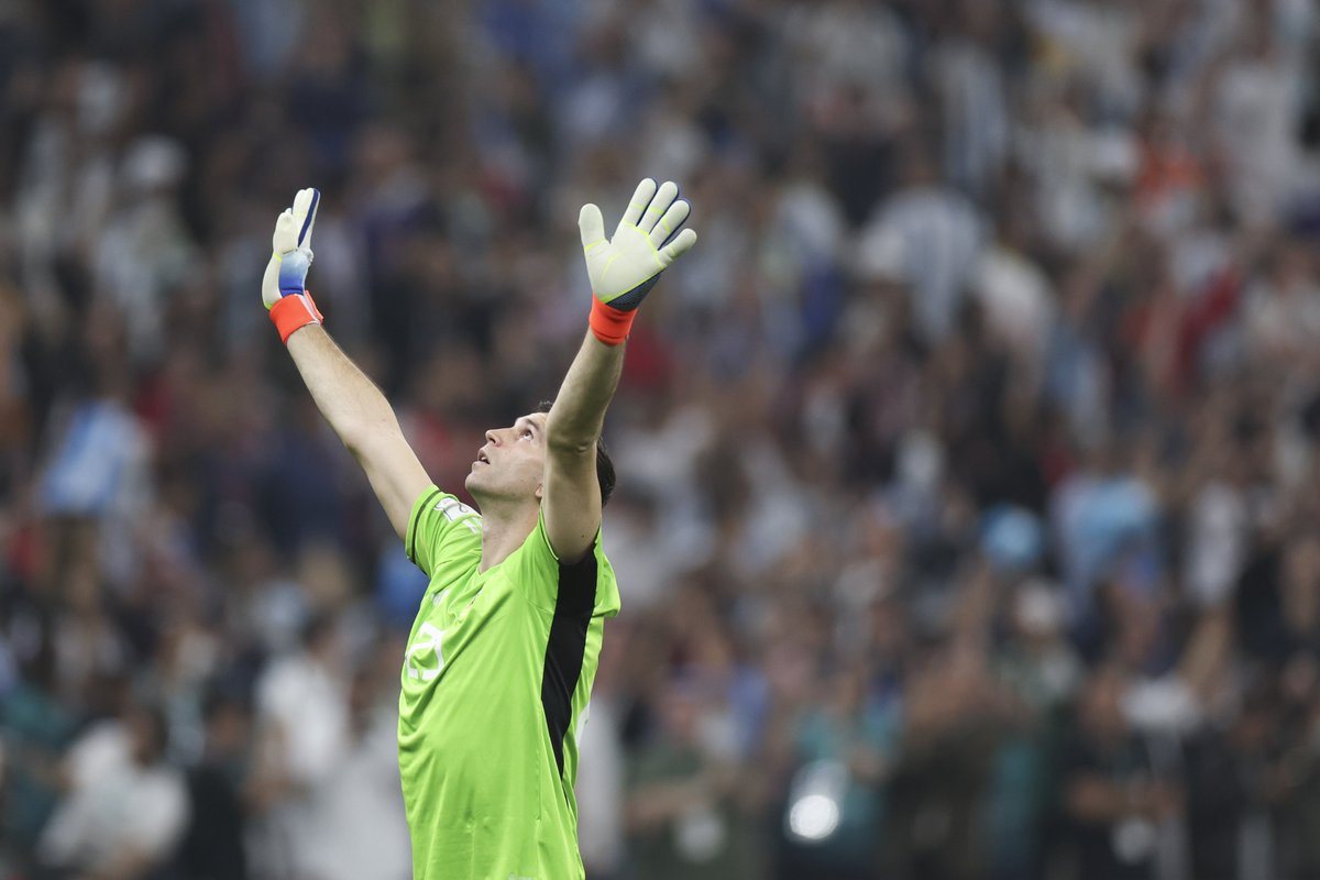 Emiliano Martinez is the real hero of that final now.

Absolutely dominated the penalty shootout. Got in their heads and was incredible for the whole thing.