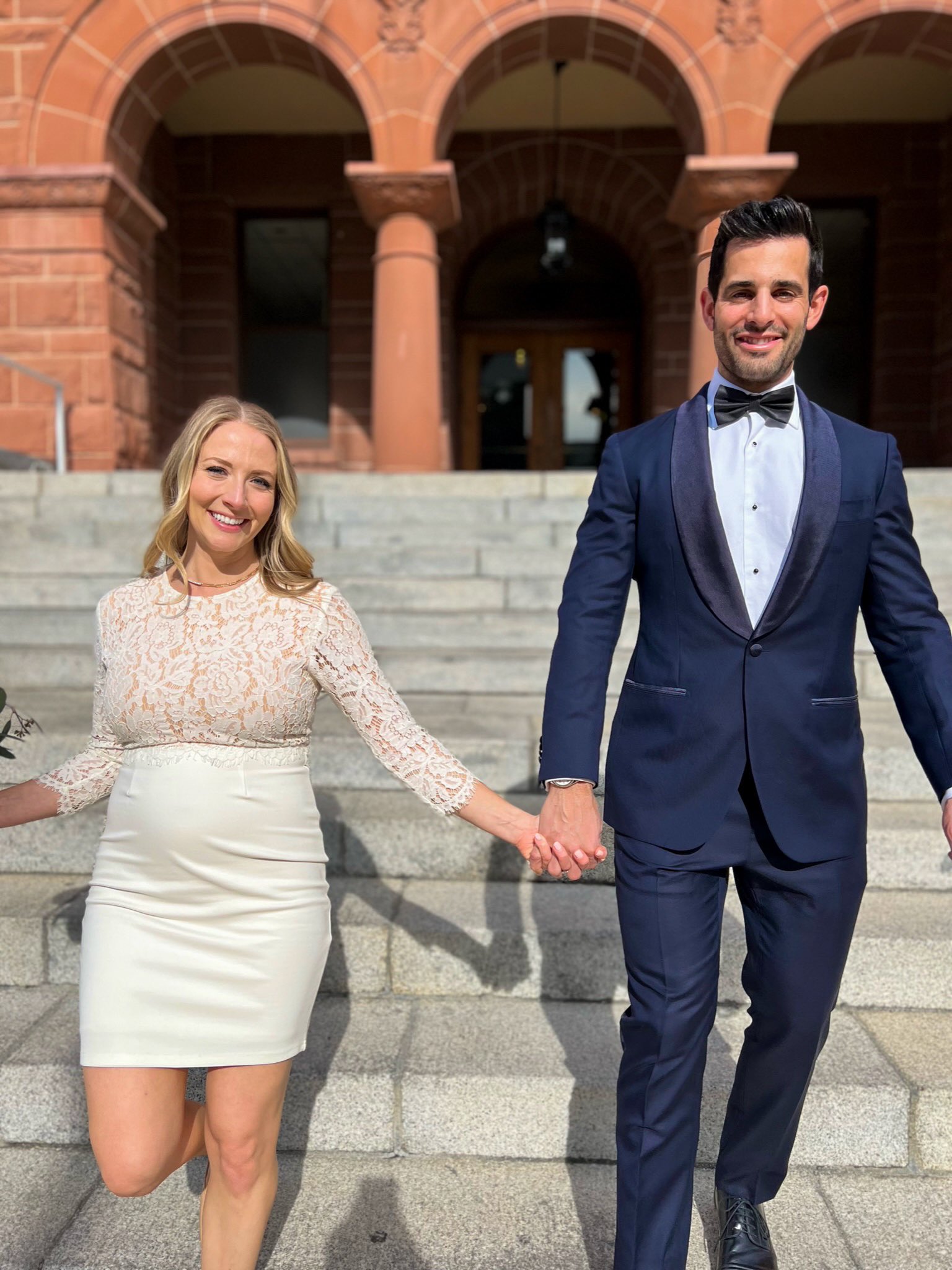 Chris Van Vliet on Twitter "Just married! ️👰🏼‍♀️🤵🏻‍♂️🤰🏼 Officially Mr. & Mrs. Van Vliet! https