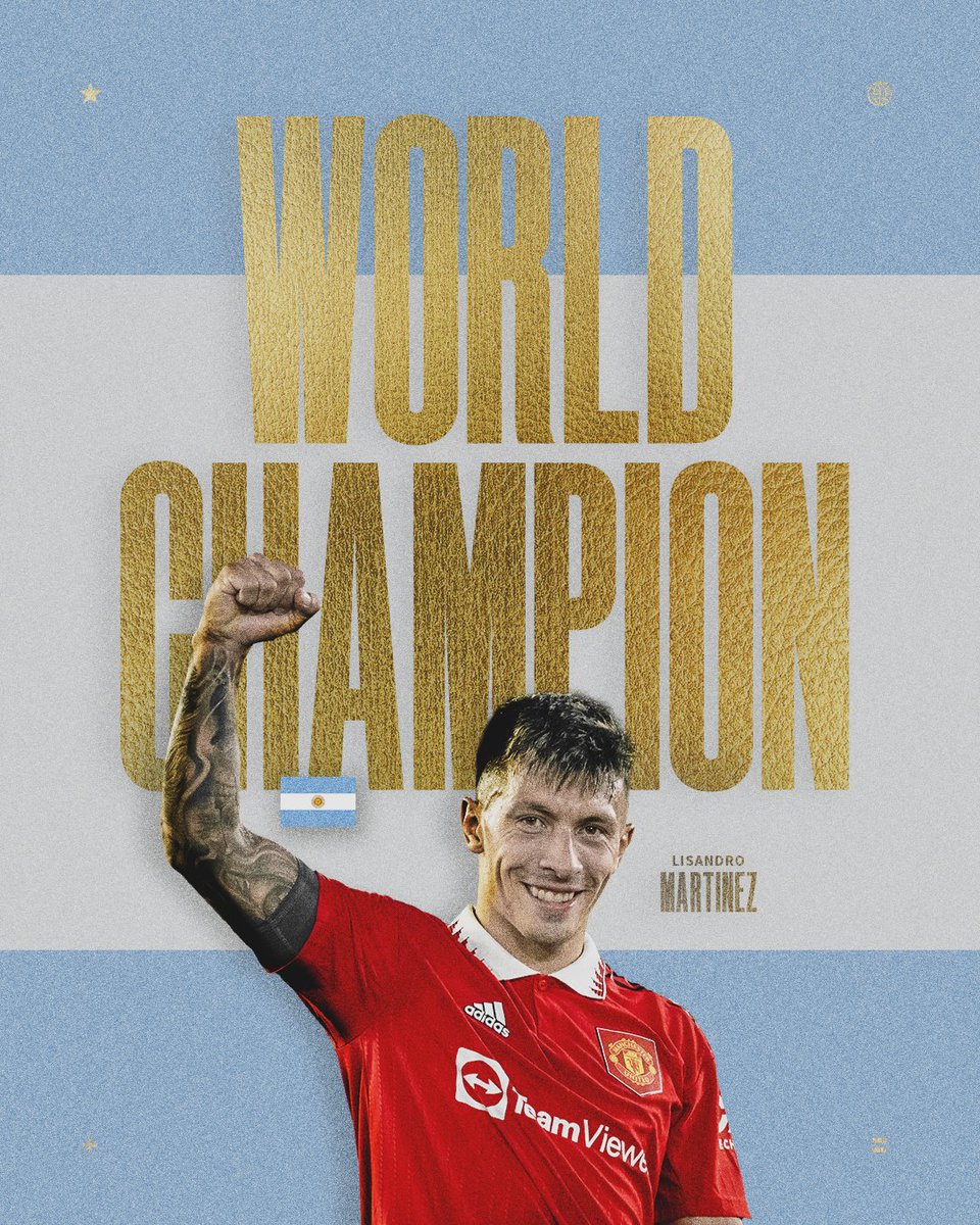 ManUtd's tweet photo. On top of the world 🌍🏆

🇦🇷 @LisandrMartinez

#MUFC || #WorldCup https://t.co/eBjoJq5sJQ