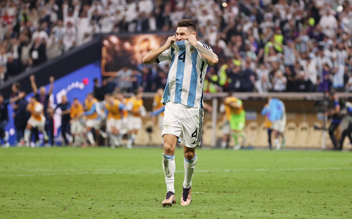 FIFAcom's tweet image. 🏆 WORLD CHAMPIONS 🏆

Argentina win the 2022 #FIFAWorldCup! 

Congratulations on an incredible tournament, @Argentina 👏