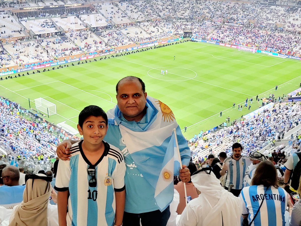 drammarrashid's tweet photo. Muaaz and I just witnissed the most beautiful chapter of #FIFAWorldCup
๐๐ป ๐๐ป๐ณ๐ผ๐ฟ๐ด๐ฒ๐๐๐ฎ๐ฏ๐น๐ฒ ๐ฒ๐
๐ฝ๐ฒ๐ฟ๐ถ๐ฒ๐ป๐ฐ๐ฒ ๐๐ฎ๐๐ฐ๐ต๐ถ๐ป๐ด #Messi๐ต ๐ ๐ฎ๐๐๐ฒ๐ฟ๐ฐ๐น๐ฎ๐๐ ๐ผ๐ป ๐ณ๐๐น๐น ๐ฑ๐ถ๐๐ฝ๐น๐ฎ๐ ๐๐ผ ๐๐ถ๐ป ๐ถ๐ ๐ณ๐ผ๐ฟ ๐๐ฟ๐ด๐ฒ๐ป๐๐ถ๐ป๐ฎ!
#Bestfinalever
#Qatar2022 https://t.co/LM3lb7x876