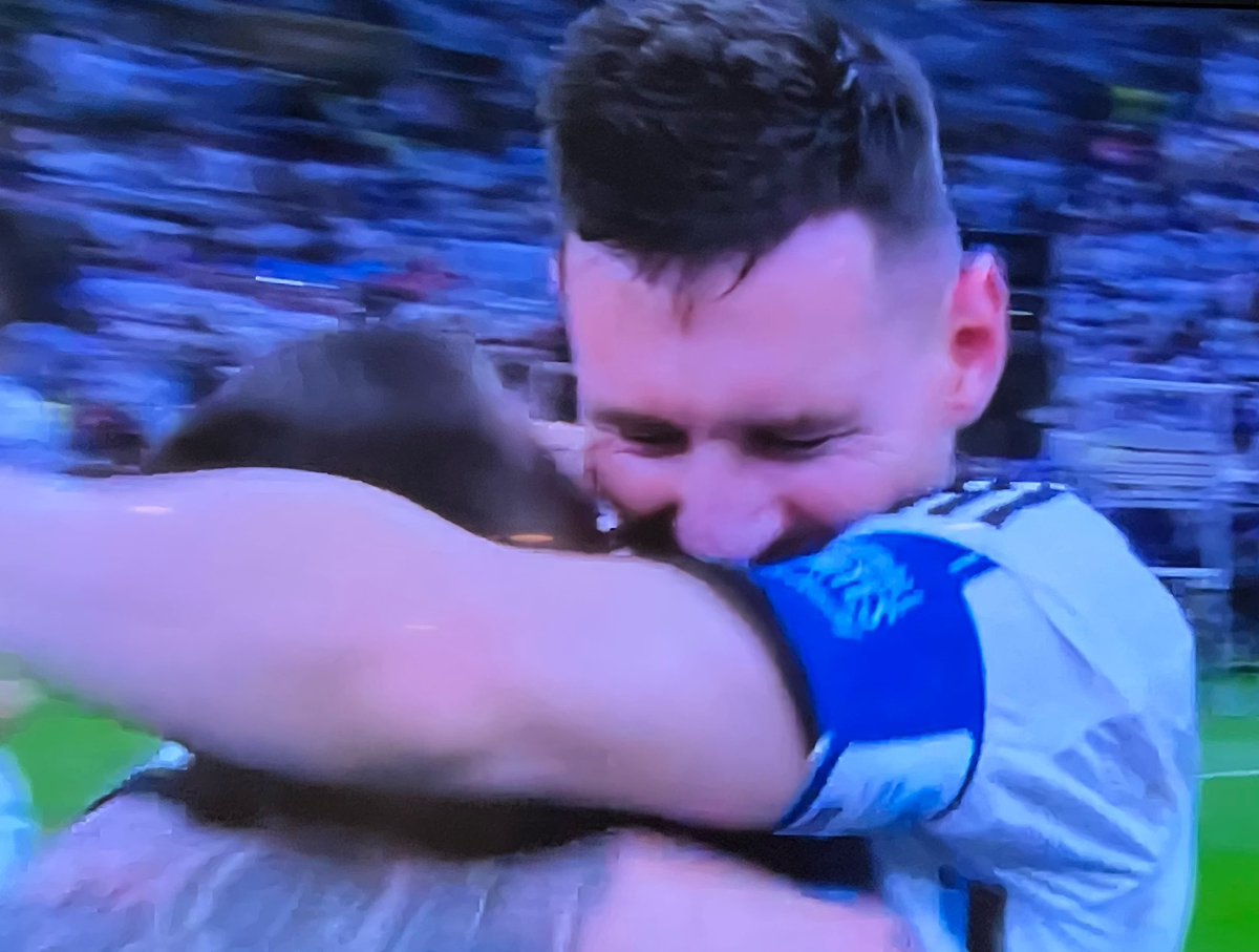bacos's tweet photo. Hallelujah! 🇦🇷⚽️🏆🐐 https://t.co/JmQz7Tigat