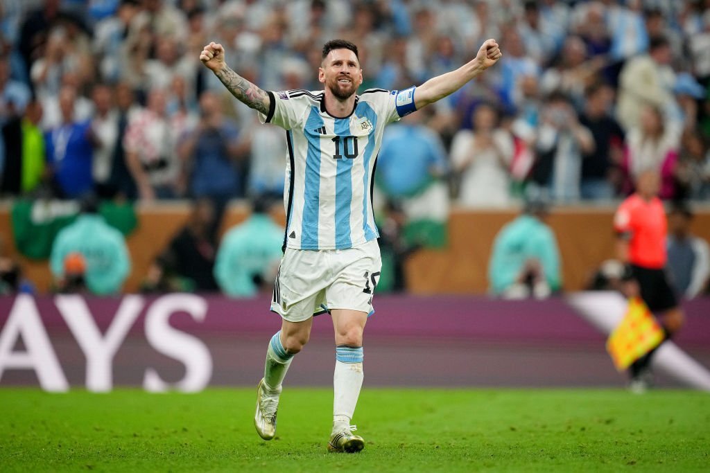 LollywoodSS's tweet photo. Dream Completed🙌🏻

#FIFAWorldCup #Messi𓃵 https://t.co/WQa0Ex1BLL
