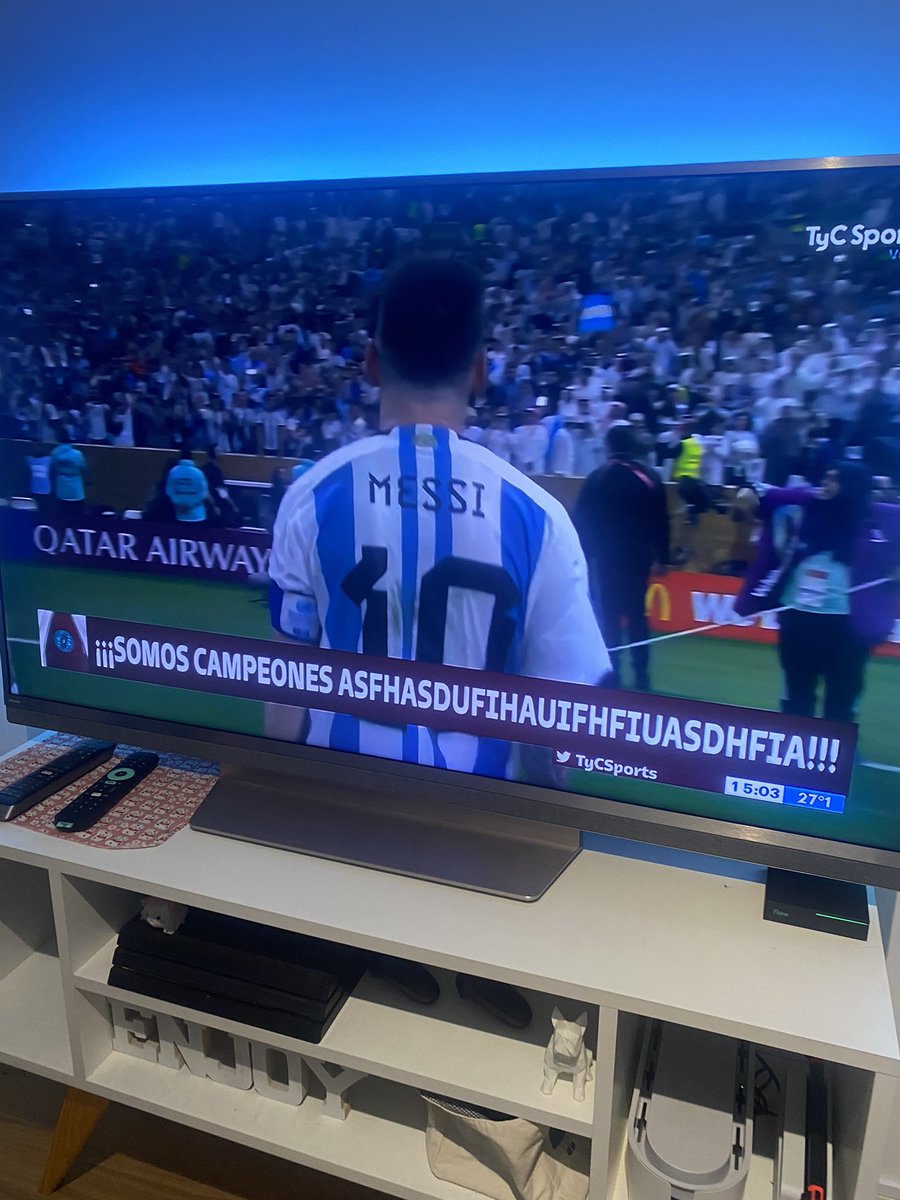 HAJAJSJAJUFJSJFJADJAJJAJAJDJA