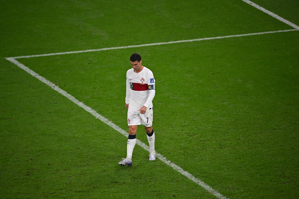 Seguramente hoy muchos darán por concluida la discusión sobre quién es el mejor de la historia. 

Con esfuerzo y calidad este hombre demostró ser un monstruo, y aunque para muchos ya no será así, PARA MÍ, Cristiano Ronaldo es el mejor futbolista de todos los tiempos.